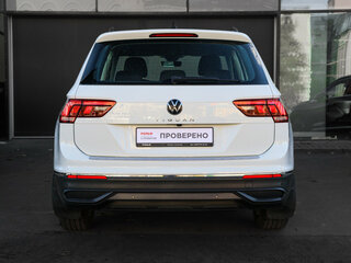 2021 Volkswagen Tiguan II Рестайлинг, белый, 2298000 рублей, вид 5