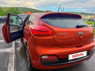 2013 Kia Ceed II, оранжевый, 1500000 рублей, вид 4