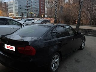 2010 BMW 3 серии 318i V (E90/E91/E92/E93) Рестайлинг, чёрный, 1600000 рублей, вид 3