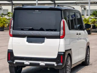 2023 Mitsubishi Delica Mini I, белый, 1230000 рублей, вид 4
