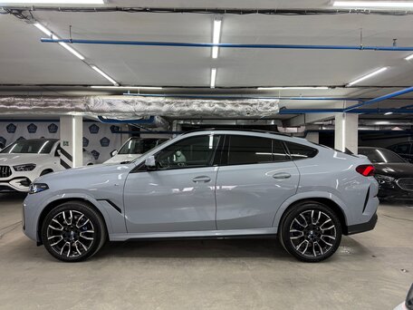 2025 BMW X6 40i III (G06) Рестайлинг, серый, 15900000 рублей, вид 3