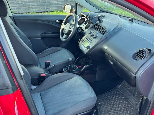 2008 SEAT Altea I, красный - вид 6