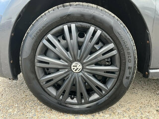 2013 Volkswagen Polo V, серый, 397700 рублей, вид 4