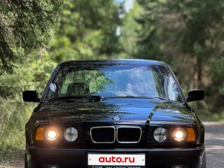 1991 BMW 5 серии 525i III (E34), серебристый, 990000 рублей, вид 4