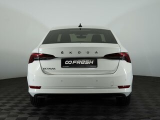2021 Skoda Octavia IV (A8), белый, 1947000 рублей, вид 4