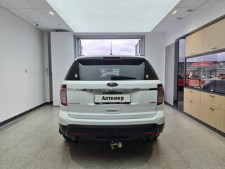 2013 Ford Explorer V, белый, 1700000 рублей, вид 5