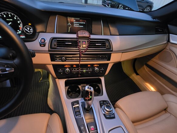 2014 BMW 5 серии 528i xDrive VI (F10/F11/F07) Рестайлинг, чёрный, 2250000 рублей - вид 12