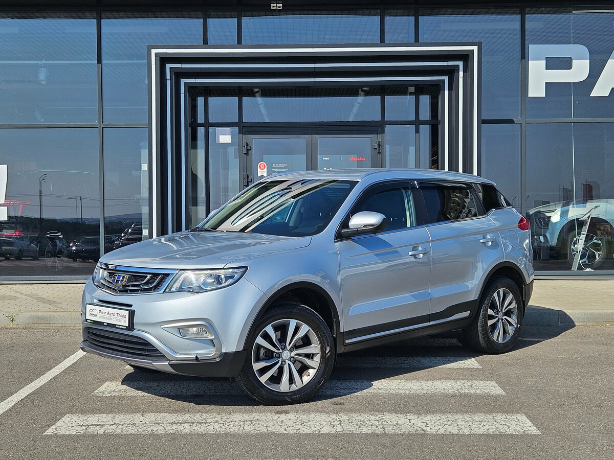 Открыть фотографии: Geely Atlas I