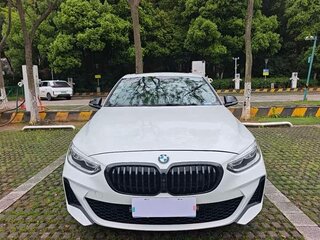 2022 BMW 1 серии 120i III (F52) Рестайлинг, белый, 1750000 рублей, вид 2