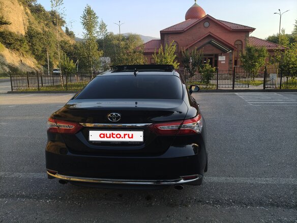2023 Toyota Camry VIII (XV70) Рестайлинг, чёрный, 2825000 рублей - вид 4
