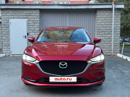 2019 Mazda 6 III (GJ) Рестайлинг 2, красный, 2140000 рублей, вид 4