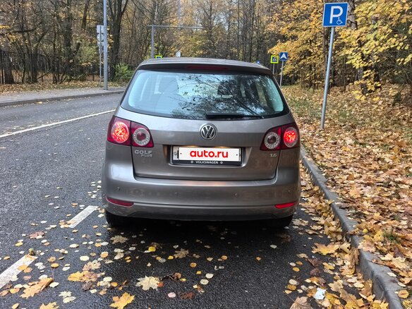 2010 Volkswagen Golf Plus II, серый, 800000 рублей - вид 5
