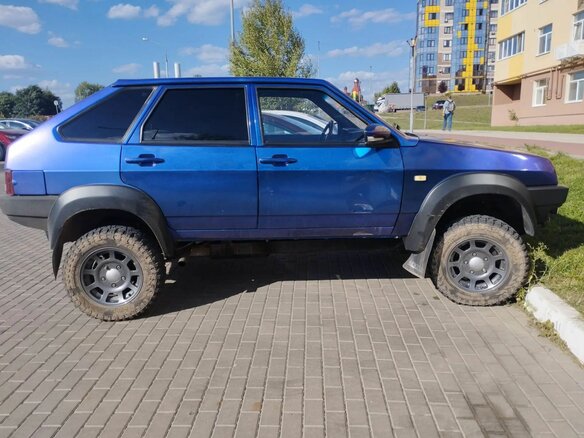 2001 Lada (ВАЗ) 2109, синий, 800000 рублей - вид 2