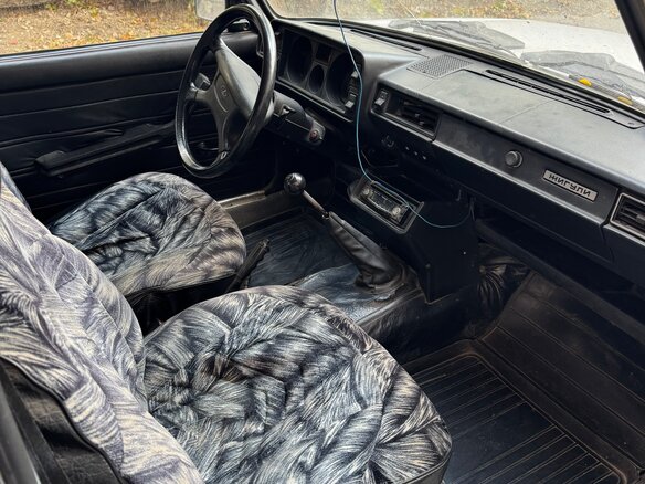 2000 Lada (ВАЗ) 2105, белый, 98000 рублей - вид 14