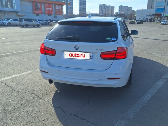 2017 BMW 3 серии 318i VI (F3x) Рестайлинг, белый, 1600000 рублей - вид 4