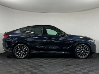 2025 BMW X6 40i III (G06) Рестайлинг, синий, 14700000 рублей, вид 4