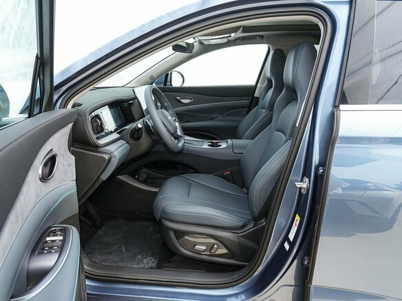 2026 BYD Sea Lion 07, чёрный, 4040000 рублей - вид 15