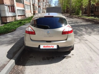 2011 Renault Megane III, бежевый, 370000 рублей, вид 4