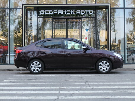 2010 Hyundai Elantra IV (HD), фиолетовый, 660000 рублей, вид 4