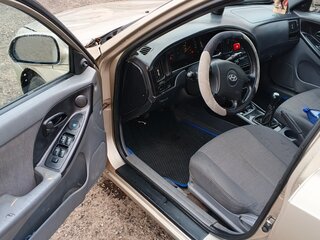 2005 Hyundai Elantra III (XD2) Рестайлинг, бежевый, 190000 рублей, вид 5