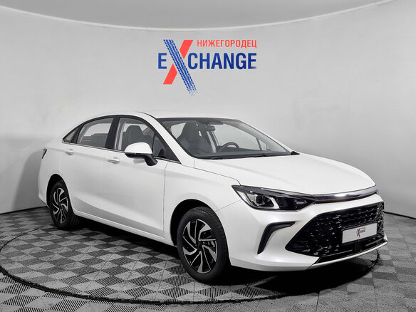 2025 BAIC U5 Plus, белый, 1890000 рублей - вид 2