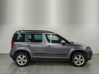 2015 Skoda Yeti I Рестайлинг, серый, 1150000 рублей, вид 4