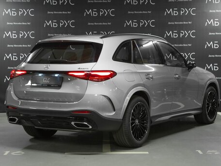 2026 Mercedes-Benz GLC 300 II (X254), серый, 9964000 рублей, вид 4