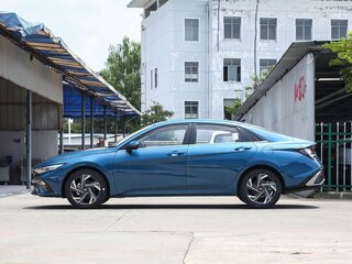 2026 Hyundai Elantra VII (CN7) Рестайлинг, синий, 1997000 рублей, вид 3