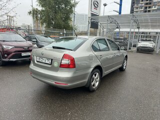 2012 Skoda Octavia II (A5) Рестайлинг, серый, 899000 рублей, вид 4