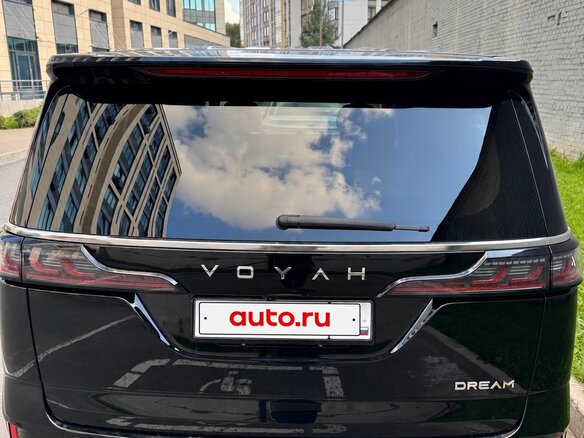 2024 Voyah Dream I, чёрный, 7000000 рублей - вид 3