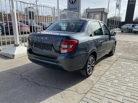 2026 Lada (ВАЗ) Granta I Рестайлинг, серый, 1310000 рублей, вид 5