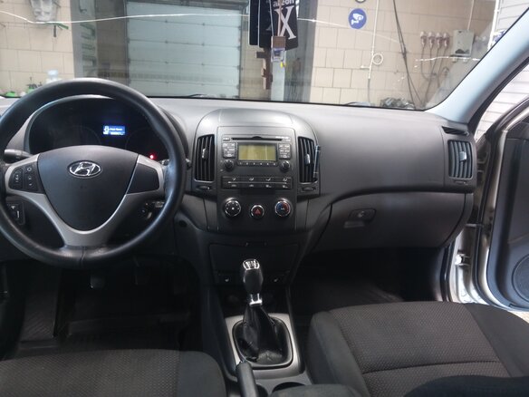 2011 Hyundai i30 I Рестайлинг, бежевый, 730000 рублей - вид 13