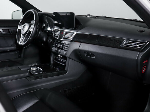 2012 Mercedes-Benz E-Класс 300 IV (W212, S212, C207), белый, 1749000 рублей - вид 8