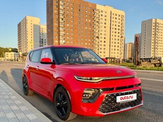 2019 Kia Soul III, красный, 1700000 рублей, вид 5