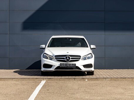 2014 Mercedes-Benz E-Класс 200 IV (W212, S212, C207) Рестайлинг, белый, 1795000 рублей, вид 2
