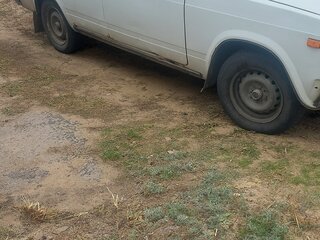 2005 Lada (ВАЗ) 2107, белый, 100000 рублей, вид 3