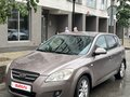 2009 Kia Ceed I, бежевый, 560000 рублей