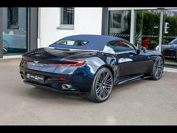 2025 Aston Martin DB12, синий, 36500000 рублей - вид 22
