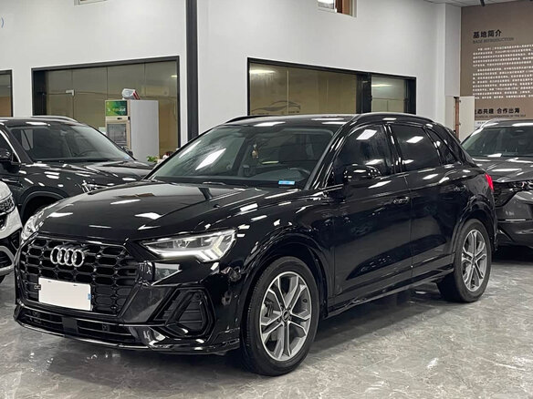2022 Audi Q3 35 TFSI II (F3), чёрный