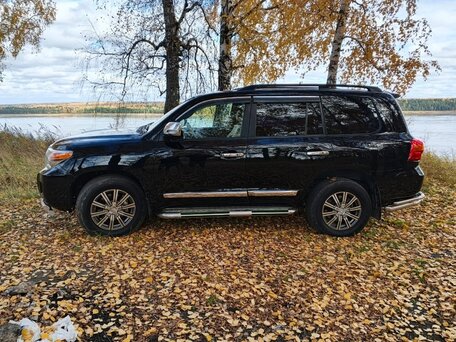 2012 Toyota Land Cruiser 200 Series Рестайлинг 1, чёрный, 4350000 рублей, вид 2