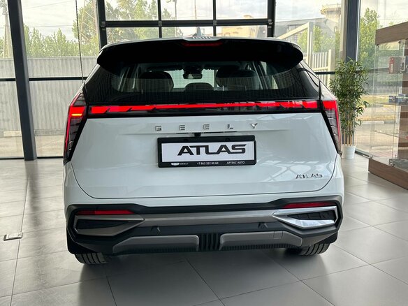2026 Geely Atlas II, белый, 4119990 рублей - вид 2