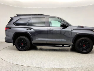 2026 Toyota Sequoia III, серый, 14192979 рублей, вид 4