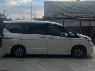 2018 Nissan Serena V (C27), белый, 1800000 рублей, вид 2