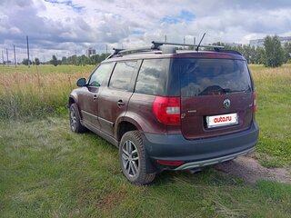 2011 Skoda Yeti I, пурпурный, 448000 рублей, вид 3