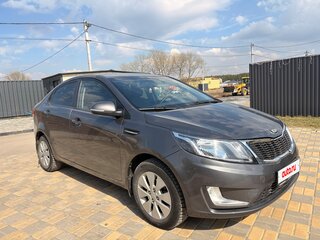2011 Kia Rio 4-speed III, серый, 870000 рублей, вид 2