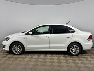 2017 Volkswagen Polo V Рестайлинг, белый, 1250000 рублей, вид 2