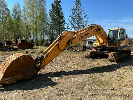 2016 Hyundai R220LC, оранжевый, 4700000 рублей, вид 1