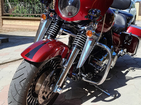 2008 Harley-Davidson Road King, пурпурный, 1080000 рублей, вид 3