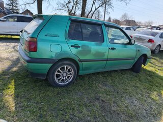 1994 Volkswagen Golf III, зелёный, 160000 рублей, вид 4