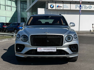 2023 Bentley Bentayga I Рестайлинг, серебристый, 21281000 рублей, вид 2